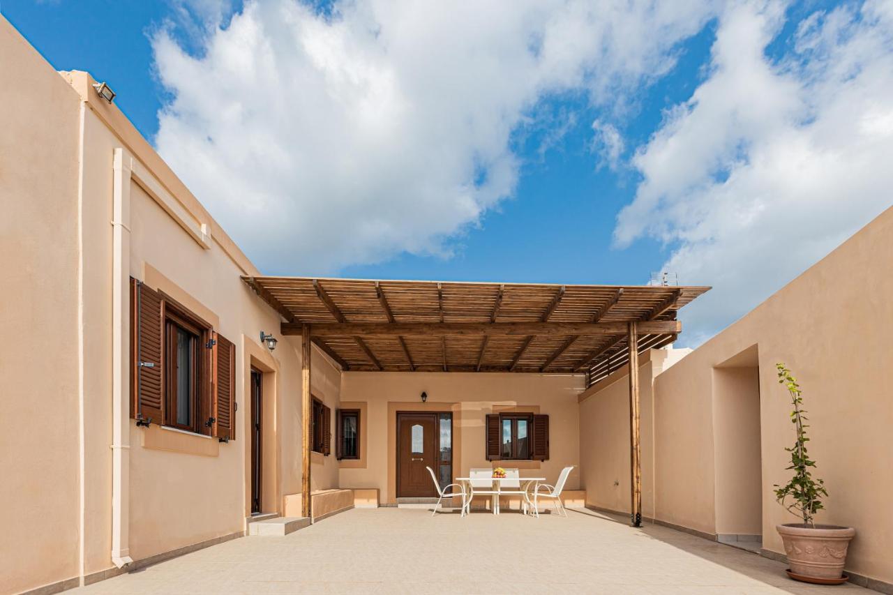 Casa Theoni Villa Kattavia Exterior photo